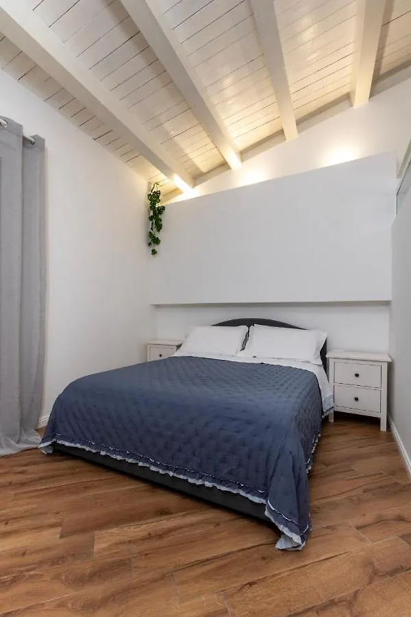 Cortile Del Greco Apartments Palerme